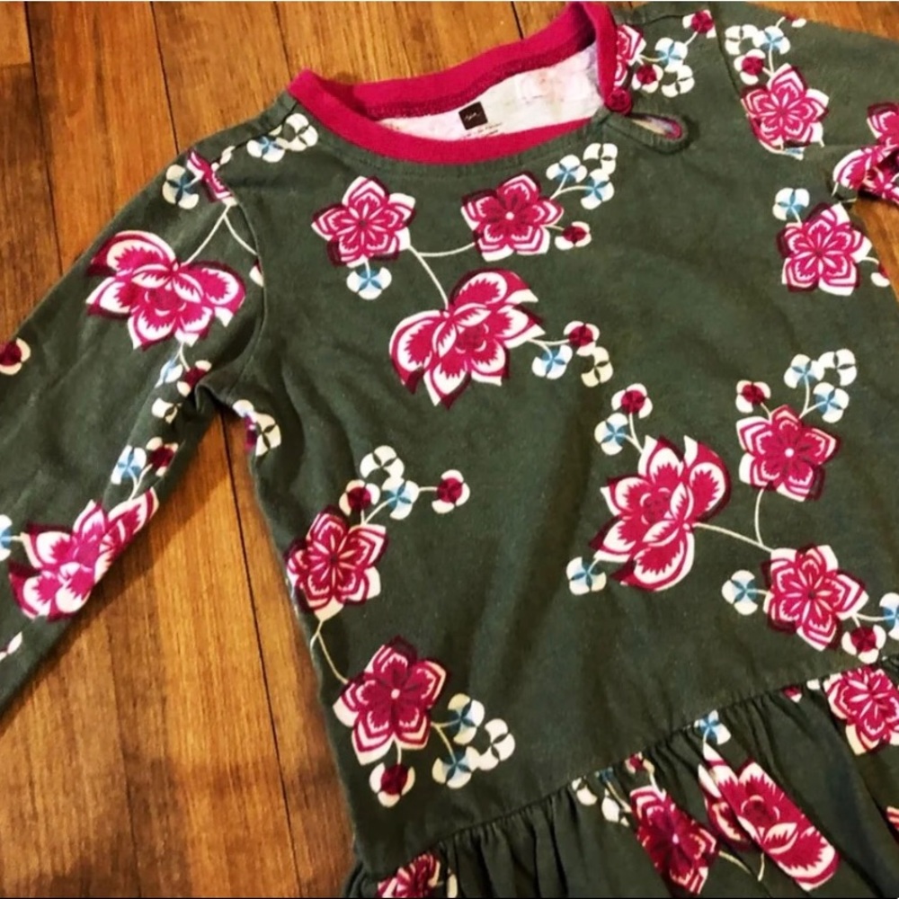 5T Tea Collection Dress - Picture 2 of 2